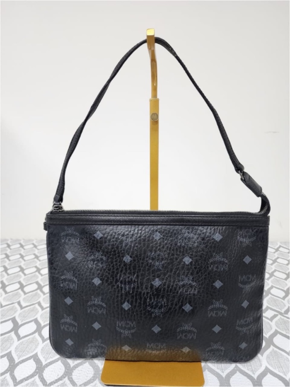 Authentic MCM Liz Reversible Shopper Pochette/Shoulder Bag Black/Grey
